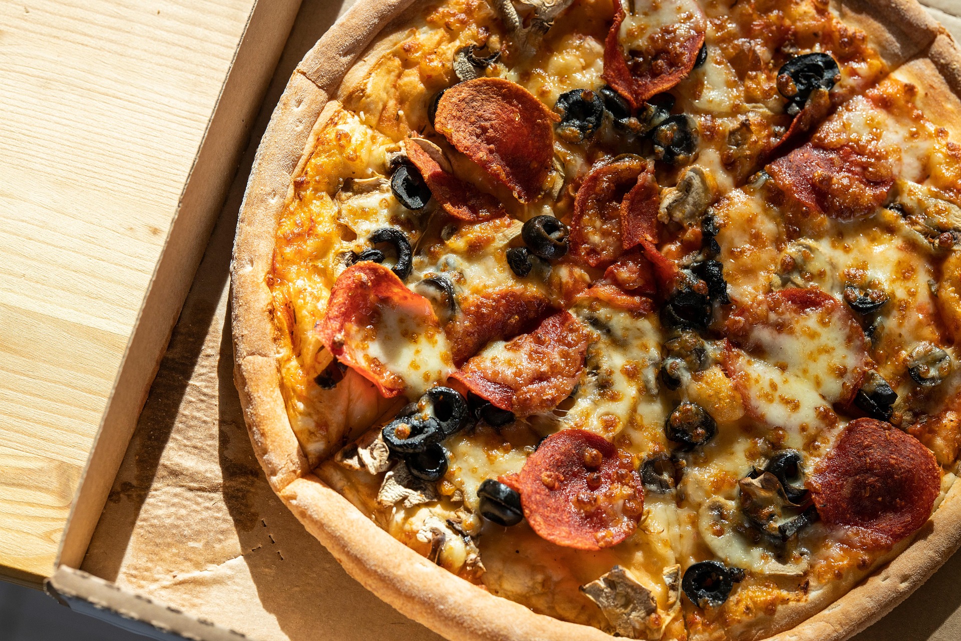 Chicken Tikka Pizza (R)